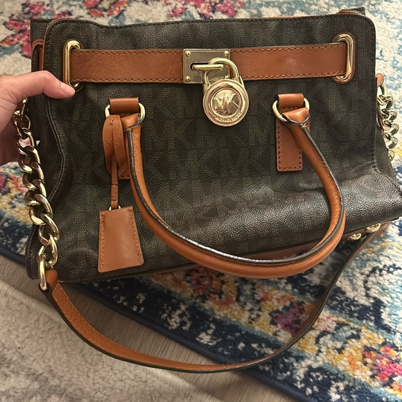 Michael Kors Handbags - Michael Kors Purse
